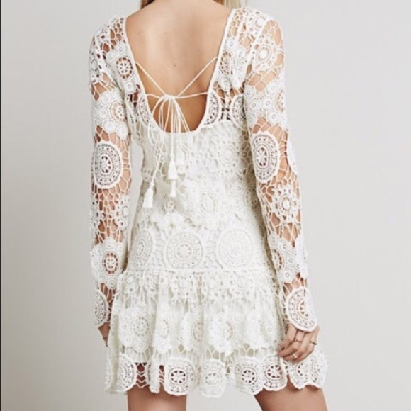 NWOT Free People white crochet long sleeve dress - Picture 2 of 4